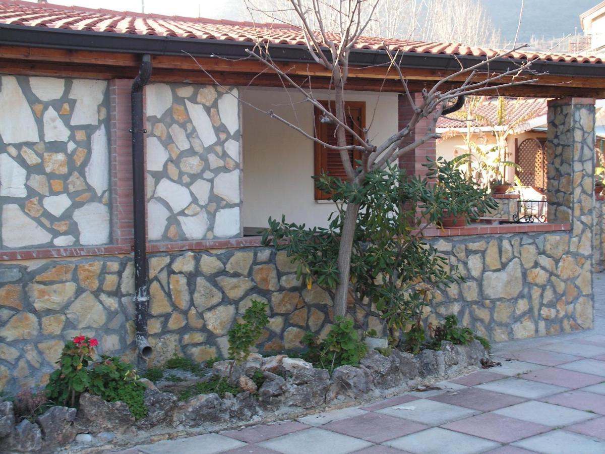 Villaggio Romaniello マリーナ・ディ・カメロータ エクステリア 写真