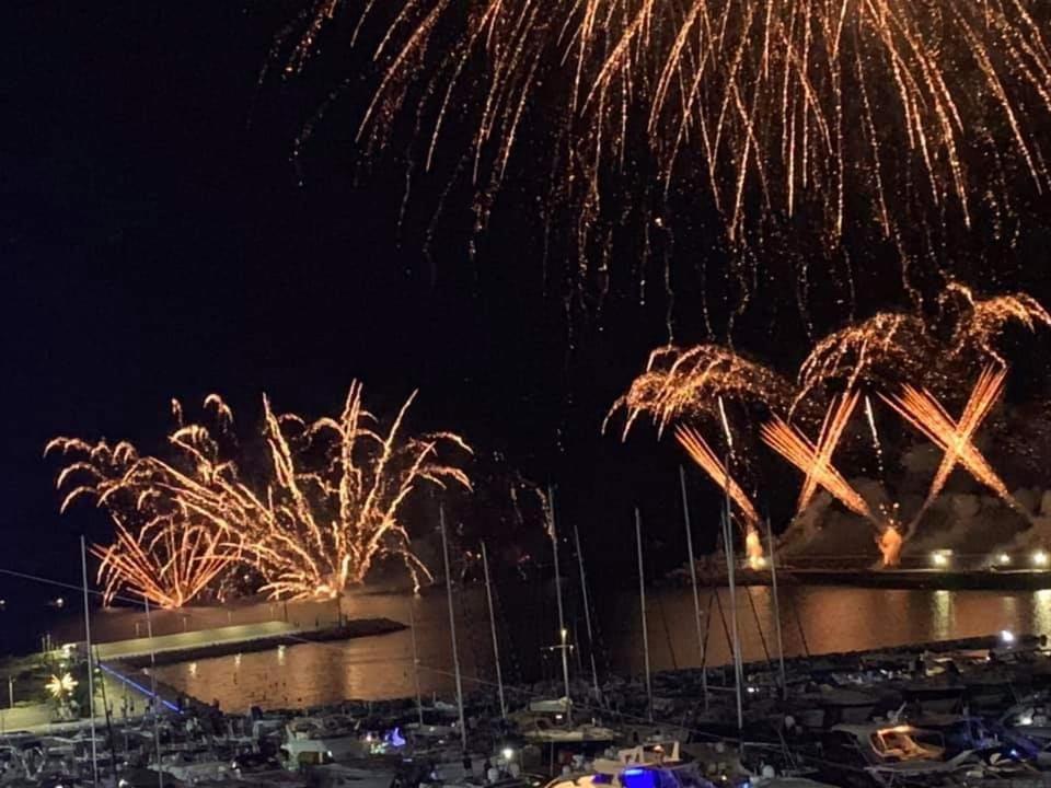 Villaggio Romaniello マリーナ・ディ・カメロータ エクステリア 写真